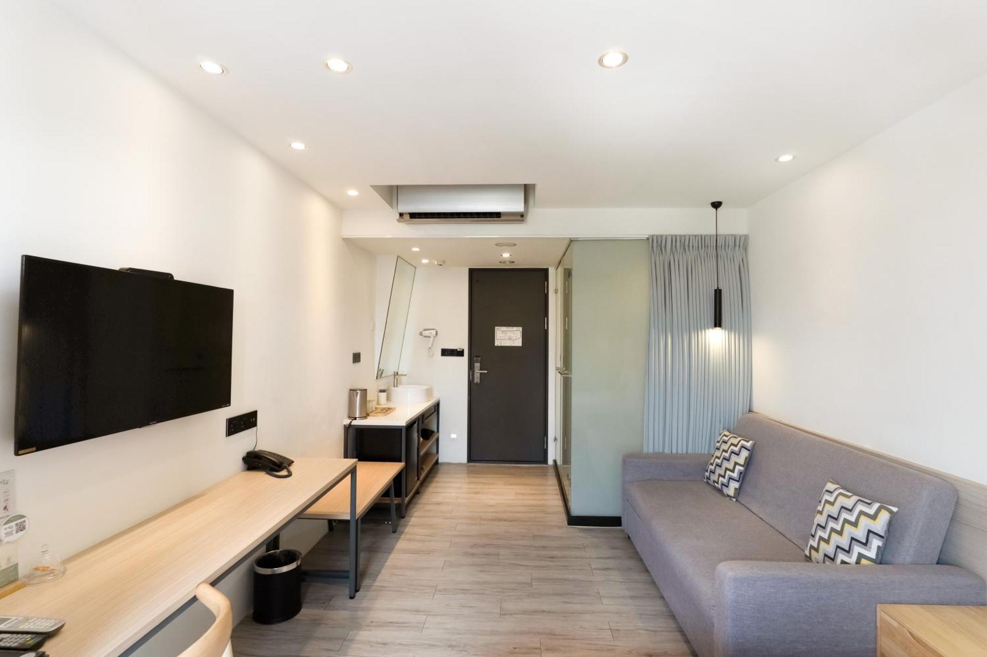 Green Hotel - Chiayi Eksteriør billede