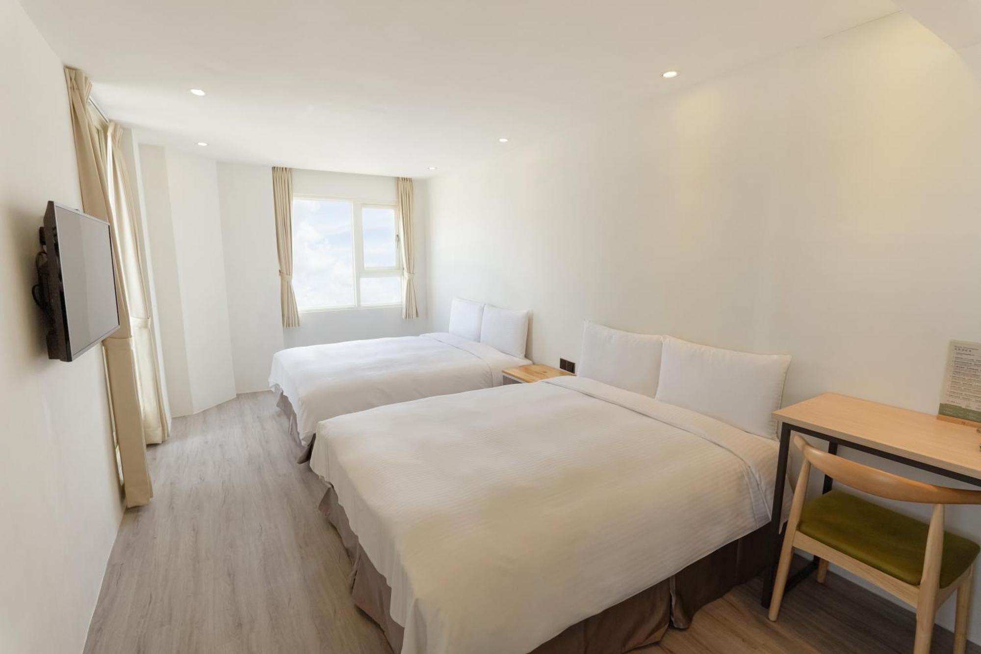 Green Hotel - Chiayi Eksteriør billede